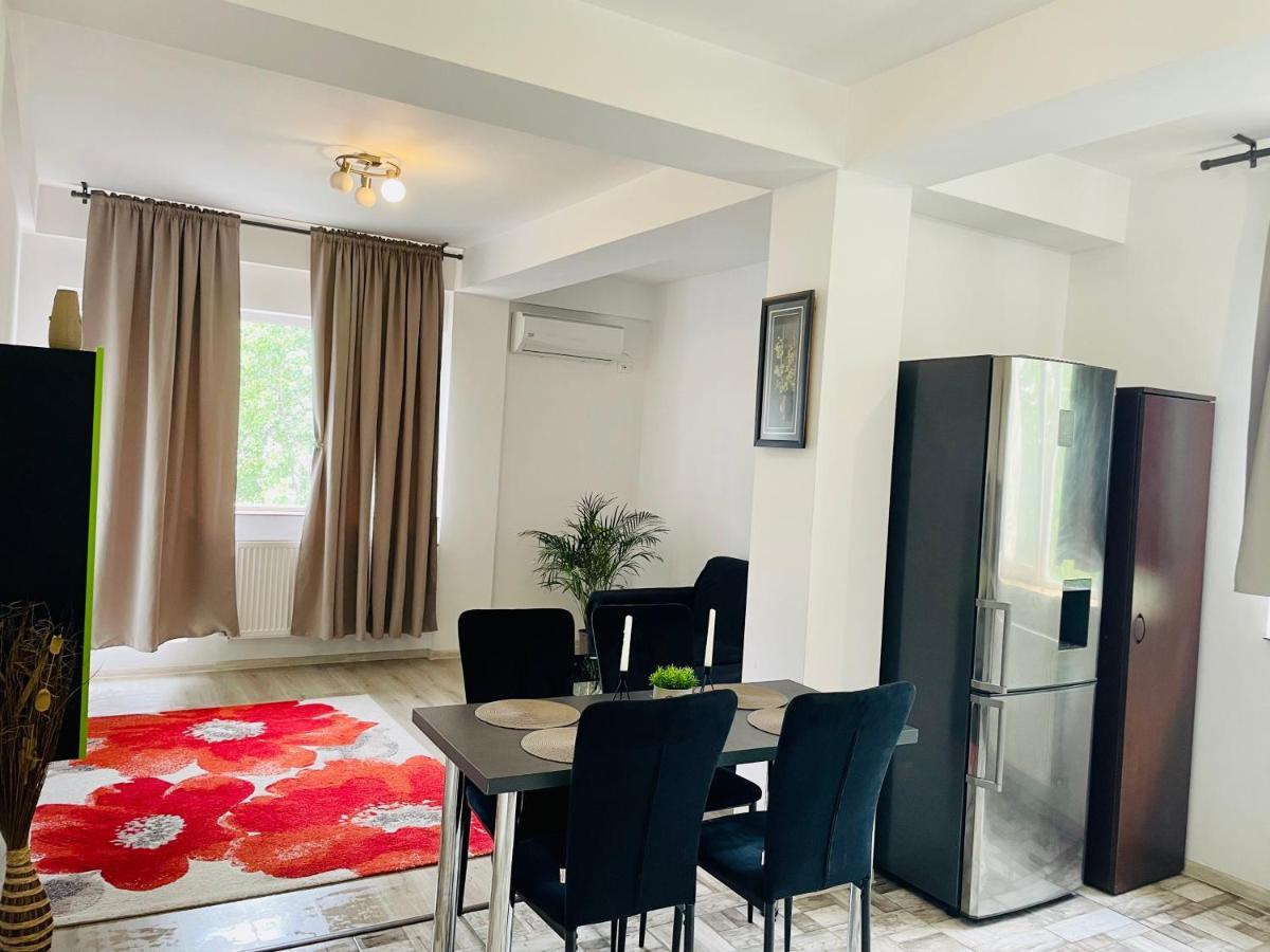 Dream Sury Apartment - Metrou Leonida, Spital Obregia Bucarest Esterno foto